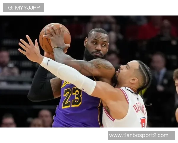 狄龙为何只敢挑衅老年詹帕金斯揭示其被灰熊放弃的真相 狄龙为何只敢挑衅老年詹帕金斯揭示其被灰熊放弃的真相